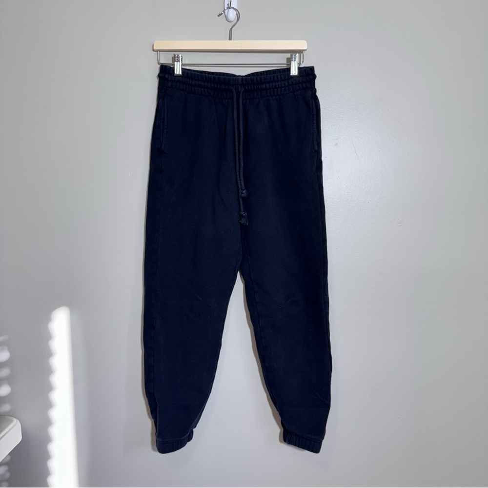 Aritzia TNA Cozy AF Fleece Sweatpants